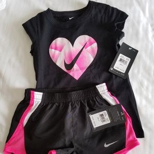 NWT Nike Toddler Girls Shorts and Shirt